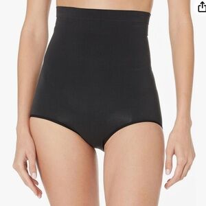 Brand New Spanx women's higher power panties